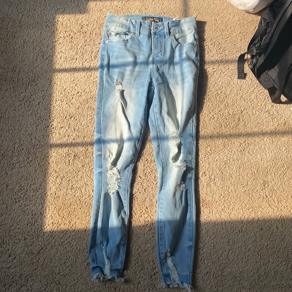 rip jeans